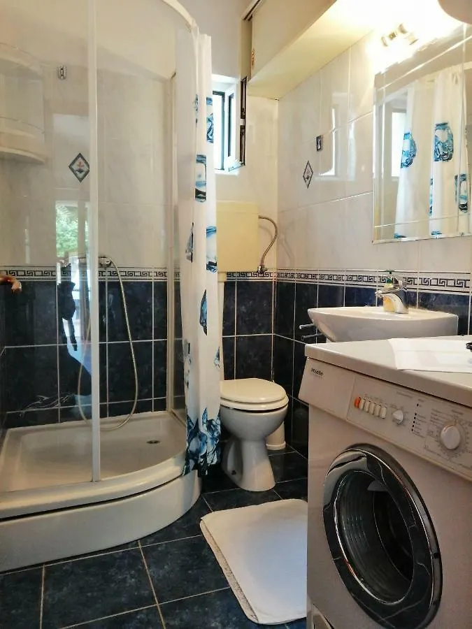 Apartment Dzoni Split
