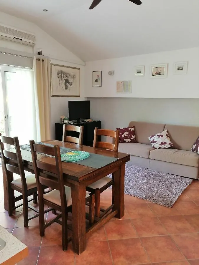 Apartment Dzoni Split